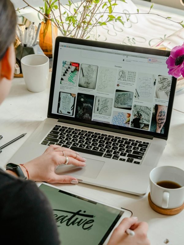 pexels-shkrabaanthony-4348404